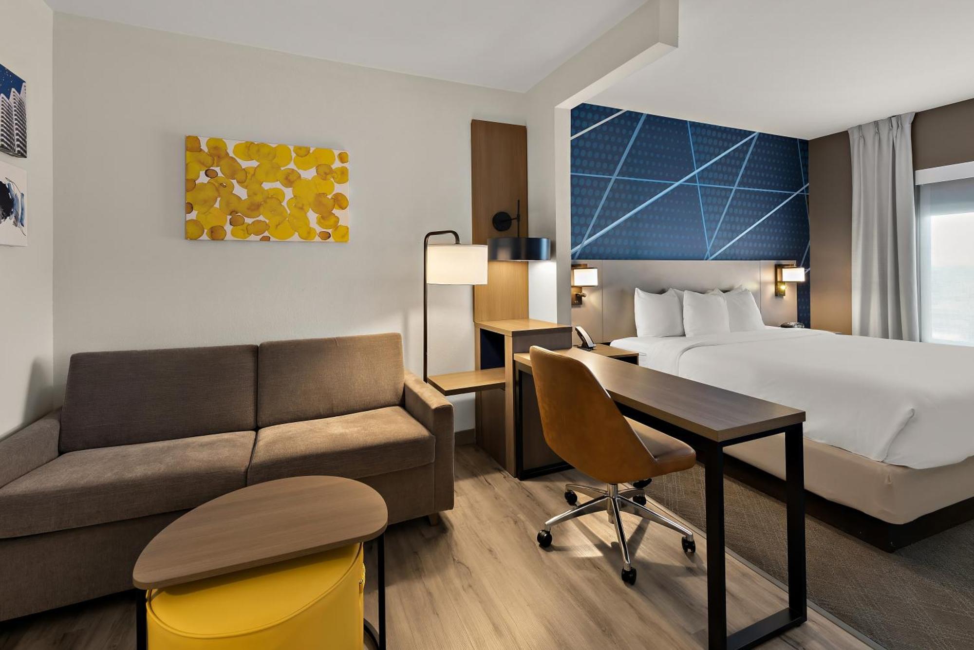 Comfort Suites Columbus East Broad Eksteriør billede