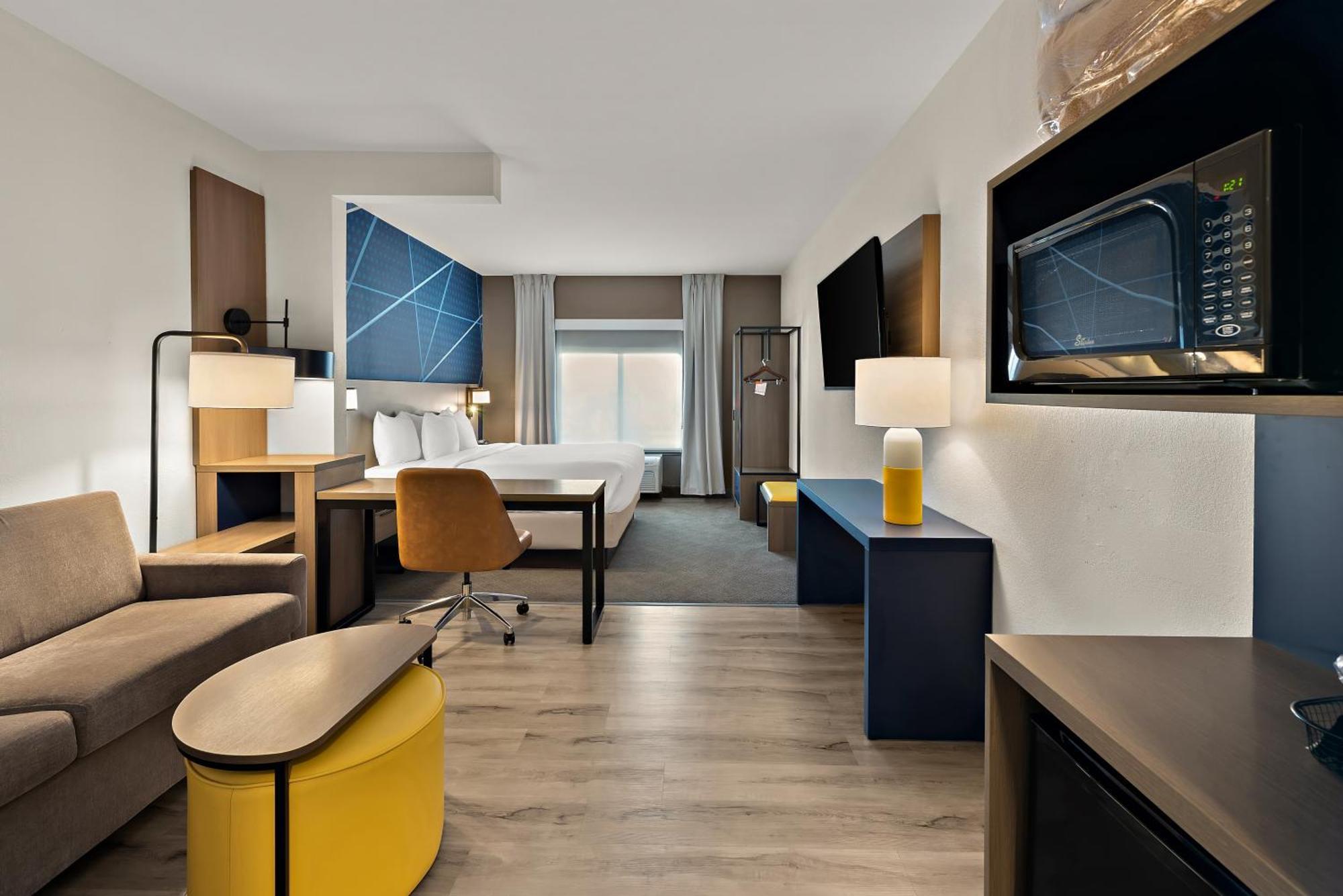 Comfort Suites Columbus East Broad Eksteriør billede
