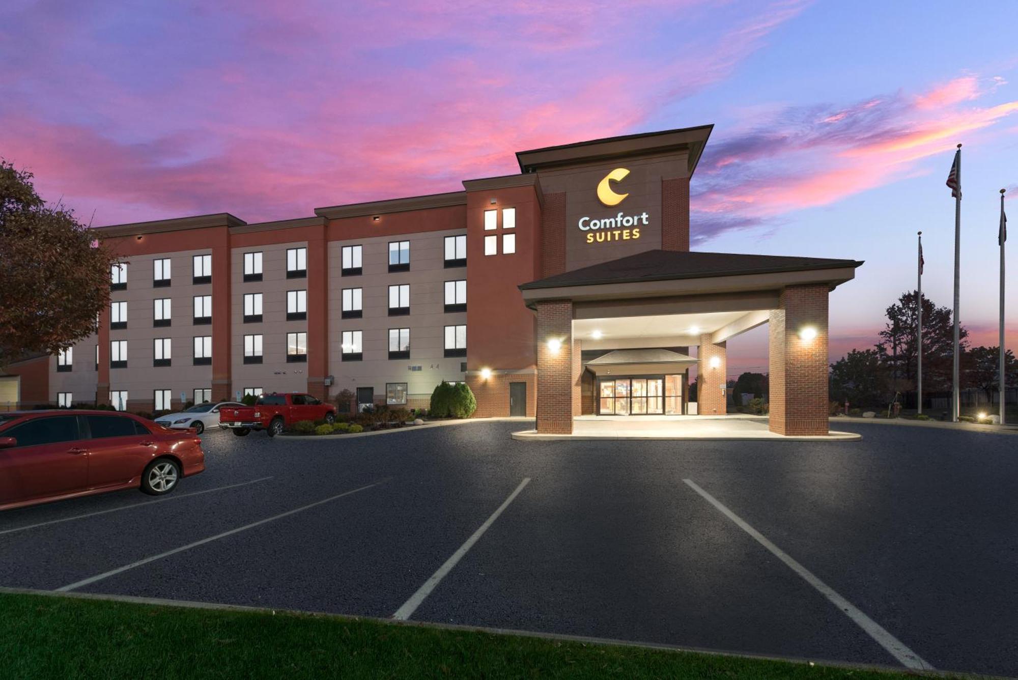Comfort Suites Columbus East Broad Eksteriør billede